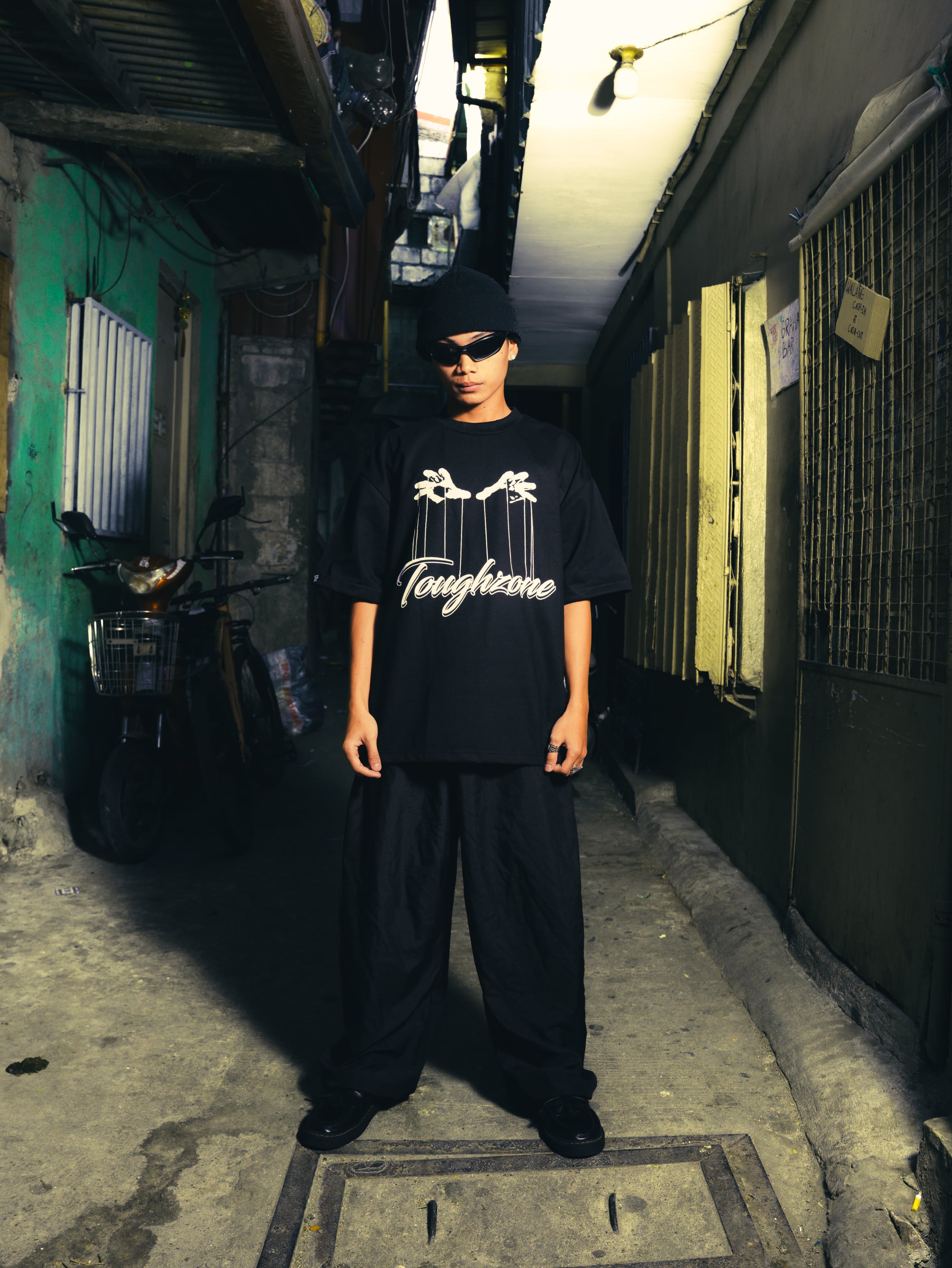 PUPPET BOXY CROPPED TEE